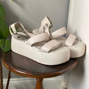 Steve Madden platform sandals